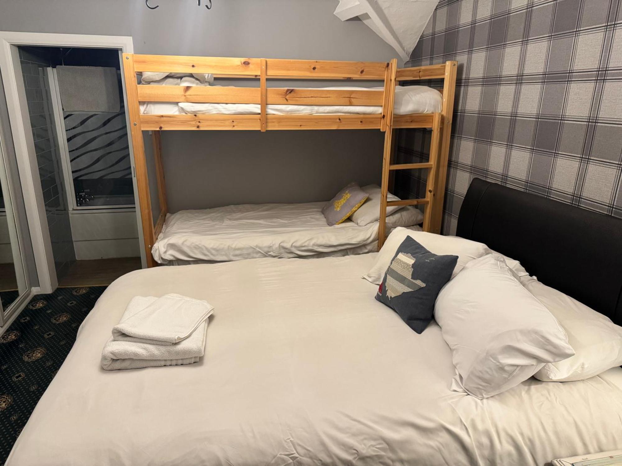 Holland Hotel Llanfachraeth المظهر الخارجي الصورة