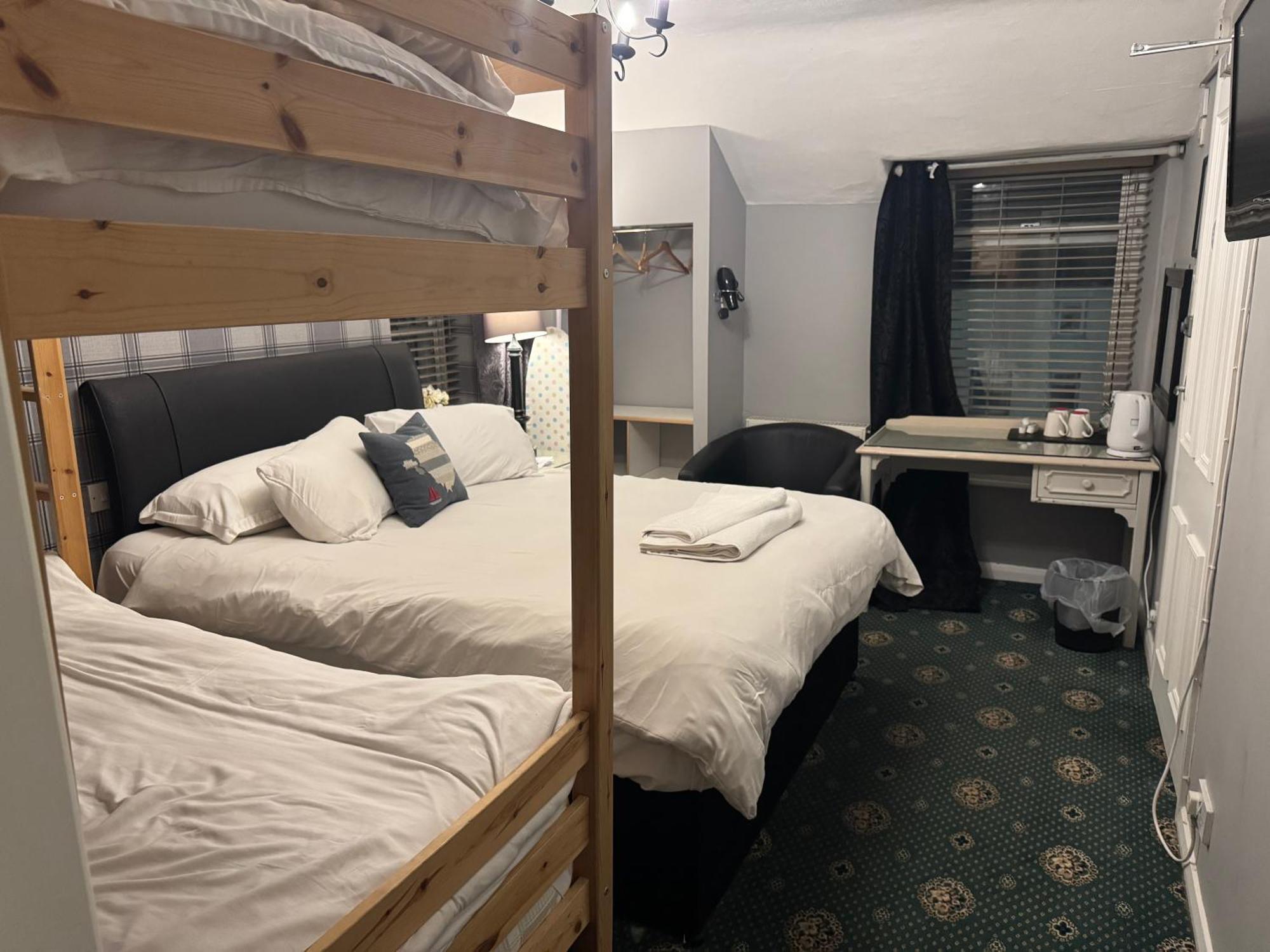 Holland Hotel Llanfachraeth المظهر الخارجي الصورة